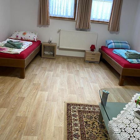Ferienwohnung Eibenweg Gebsattel Luaran gambar